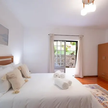 Slow Living Countryside House By Portugal Active بيت للعطل