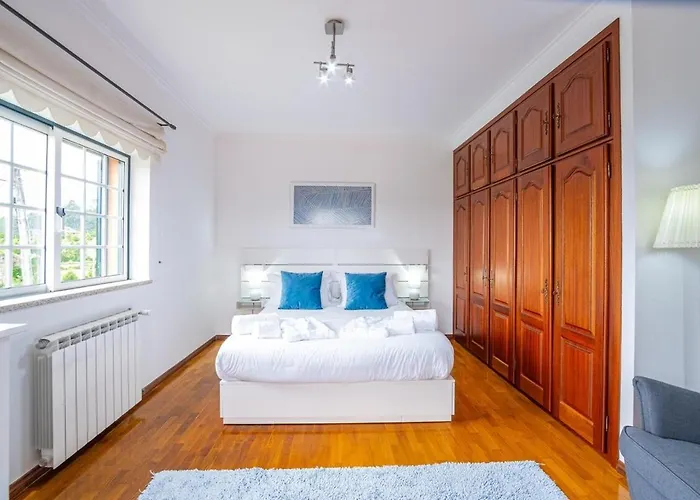 Slow Living Countryside House By Portugal Active Pensjonat Moreira do Lima